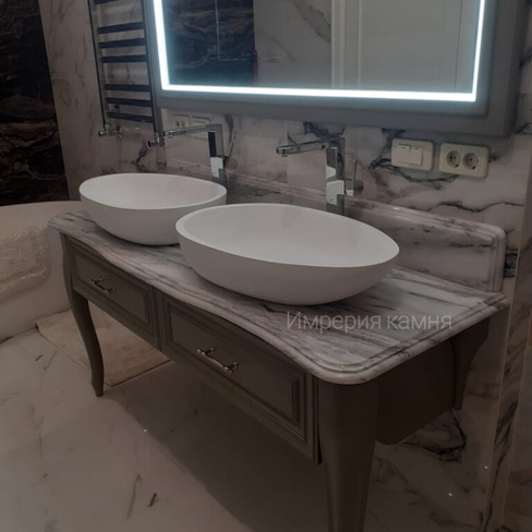 Столешница из мрамора для ванной Bianco Carrara